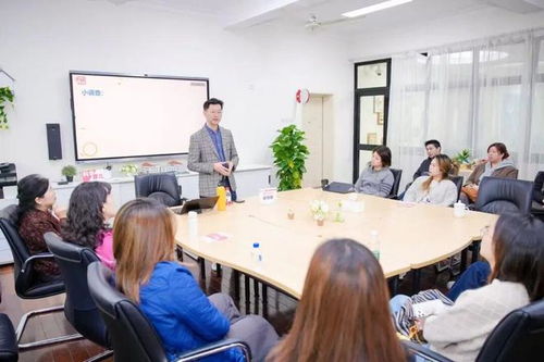 告别带娃焦虑，长宁育儿专家团坐镇，解答你的“怎么办”